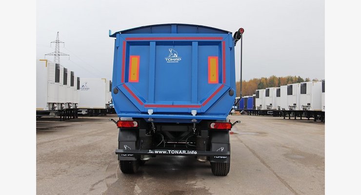 Полуприцеп-самосвал ТОНАР SL4-22/30 — задняя часть с бампером и светотехникой